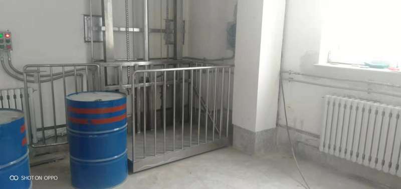 白杨不锈钢货梯