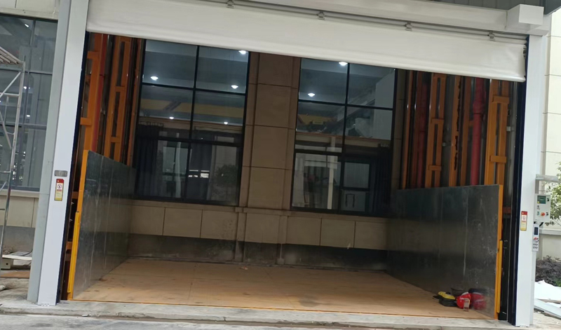 白杨大台面升降货梯